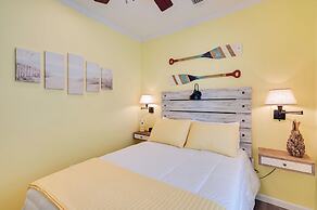 Resort Home ~ 1 Mi to Myrtle Beach Access!