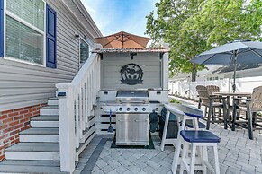 Resort Home ~ 1 Mi to Myrtle Beach Access!