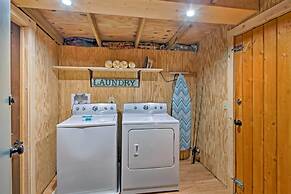 6 Mi to Polar Express: Bryson City Cabin