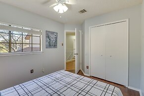 Austin Vacation Rental w/ Yard ~ 14 Mi to Downtown