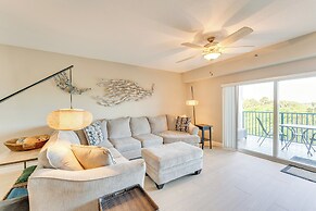 New Smyrna Beach Condo w/ Balcony & Pool Access