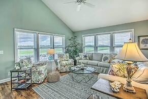 Spacious Beach Cottage w/ Private Dock Access