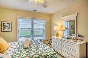 Spacious Beach Cottage w/ Private Dock Access