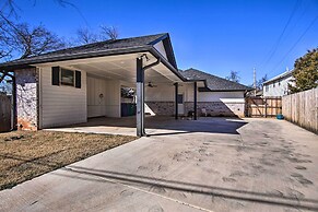 Modern OKC Retreat: Half-mile to Plaza District!