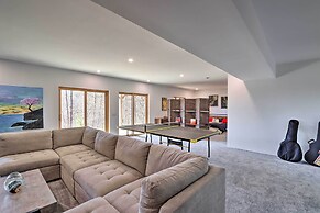 Expansive Murphy Retreat w/ Mountain Views!