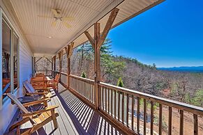 Expansive Murphy Retreat w/ Mountain Views!