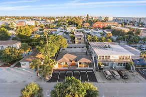 Pet-friendly Madeira Beach Studio Near Coast!