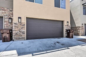 Luxury Downtown Moab Townhome w/ Pool Access!