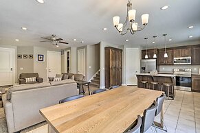 Luxury Downtown Moab Townhome w/ Pool Access!