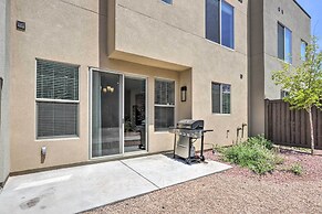 Luxury Downtown Moab Townhome w/ Pool Access!