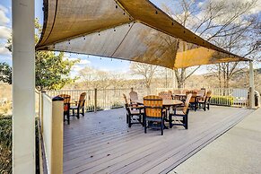 Beautiful Branson Condo w/ Golf + Pool Access!