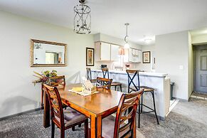 Beautiful Branson Condo w/ Golf + Pool Access!