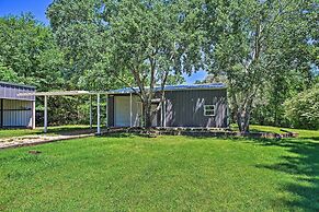 Charming Quitman Cabin < 2 Miles to Lake Fork