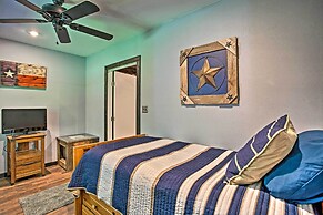 Charming Quitman Cabin < 2 Miles to Lake Fork