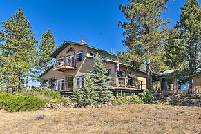 Spacious Mountain Home, 10 Mi to Angel Fire Resort