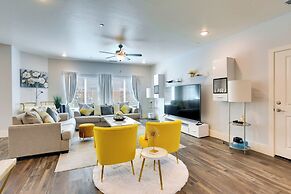 Fresno Home w/ Grill - 9 Mi to Downtown