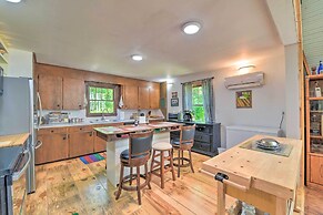 Bright Converted Schoolhouse in Chesterfield!