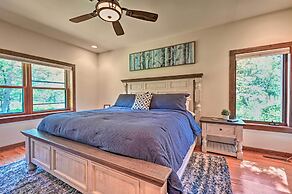 Nekoosa Golf Course Retreat w/ Hot Tub!