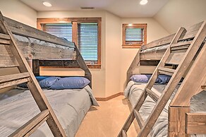 Nekoosa Golf Course Retreat w/ Hot Tub!