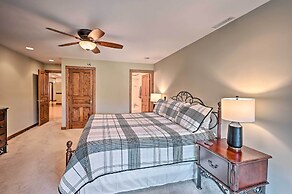 Nekoosa Golf Course Retreat w/ Hot Tub!