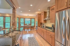 Nekoosa Golf Course Retreat w/ Hot Tub!