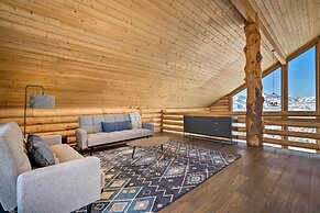 Luxe Mountain Cabin w/ Spa, 6 Mi to Park City!