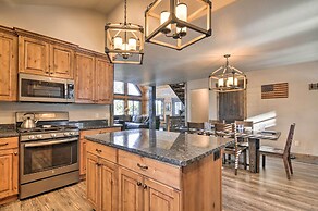 'longview Lodge' w/ Furnished Deck & Fire Pit!