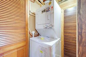 Unique West Jefferson Home w/ Fire Pit & Grill!