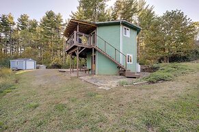 Unique West Jefferson Home w/ Fire Pit & Grill!
