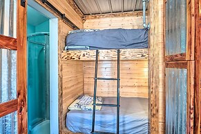 Sunny 'catfish Cabin' w/ Views of Toledo Bend