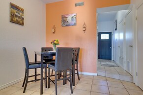 Canyon Lake Townhome w/ Balcony, Deck & Yard!