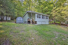 Walk to Lake Wallenpaupack: Greentown Getaway