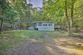 Walk to Lake Wallenpaupack: Greentown Getaway