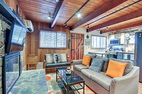 Inviting Mt Hood Cabin w/ Porch: 1 Mi to Skibowl!