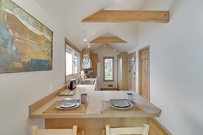 Cozy Flathead Lake Cabin w/ Picturesque View