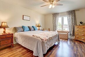 Family Home w/ Sunroom & Fire Pit!