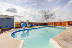 Family Home w/ Sunroom & Fire Pit!