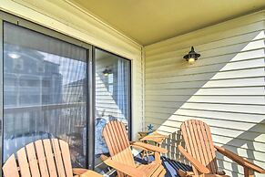 North Myrtle Beach Condo - Walk to Beaches!