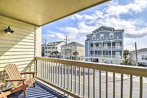 Walk to Beaches: North Myrtle Beach Condo!