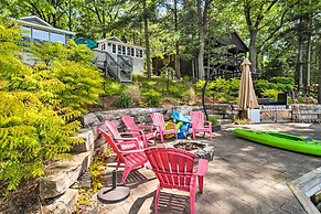 Northern Michigan Lake House w/ Boat Dock + Kayaks