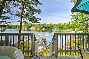 Northern Michigan Lake House w/ Boat Dock + Kayaks