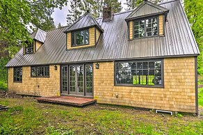 Peaceful + Elegant Cottage w/ Riverside View