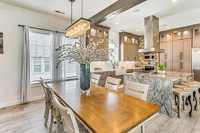 Walk to Ocean: Myrtle Beach House w/ Hot Tub!