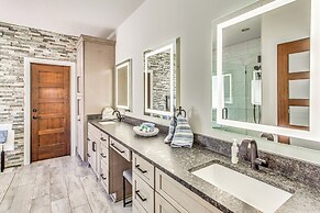 Walk to Ocean: Myrtle Beach House w/ Hot Tub!