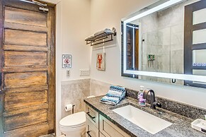 Walk to Ocean: Myrtle Beach House w/ Hot Tub!