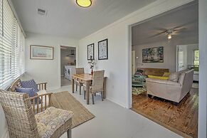 Bright Carolina Beach Cottage w/ Yard & Grill