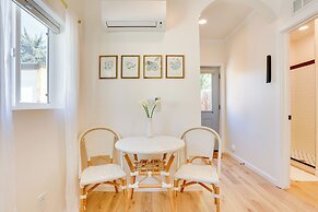 Centrally Located Studio 3 Mi From Downtown!