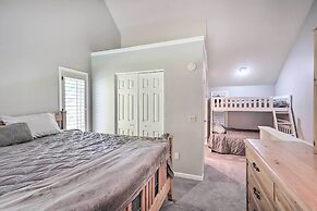 Ellicottville Townhome ~ Half Mi to Slopes!