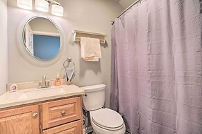 Ellicottville Townhome ~ Half Mi to Slopes!