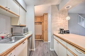 Ellicottville Townhome ~ Half Mi to Slopes!